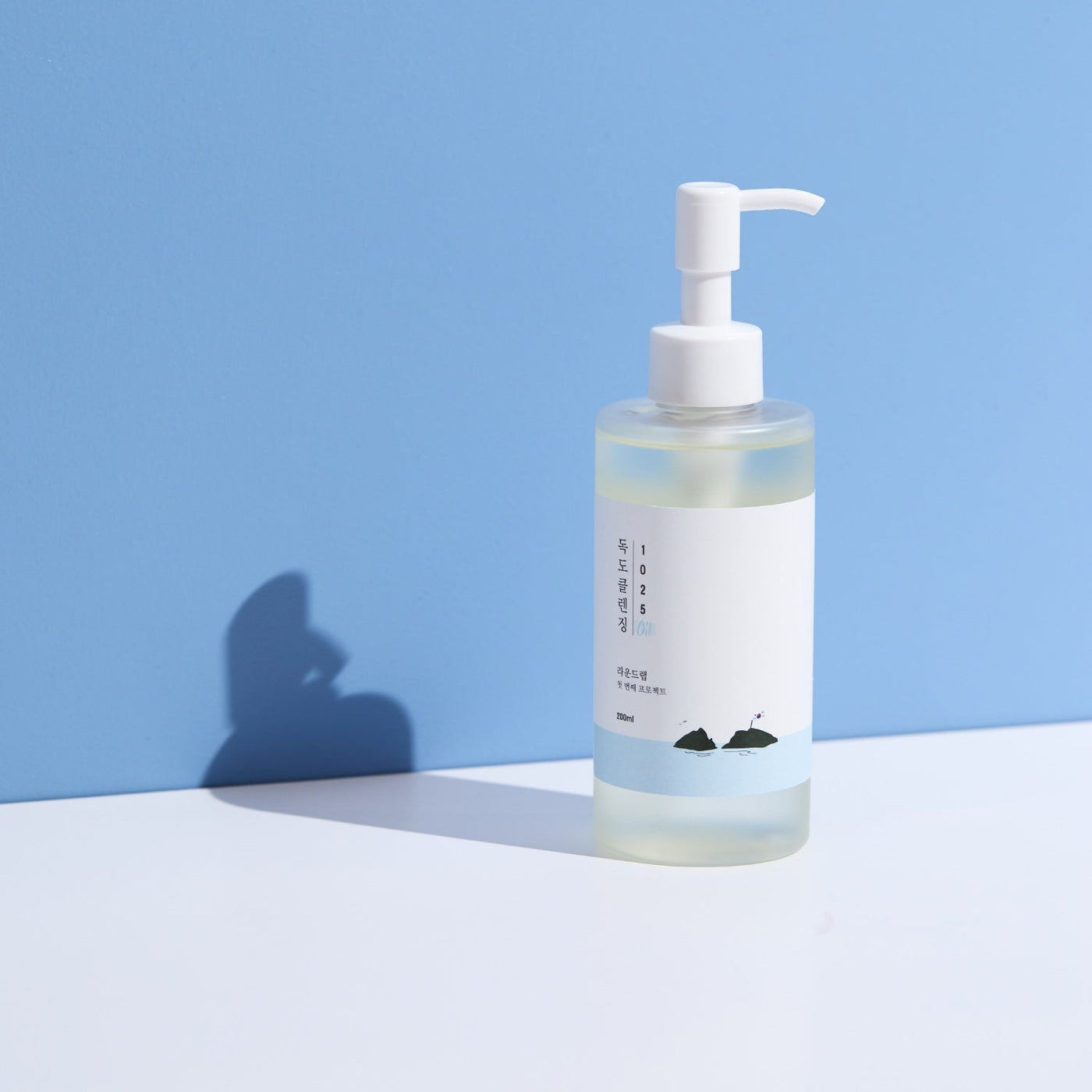 ROUND LAB 1025 Dokdo Cleansing Oil